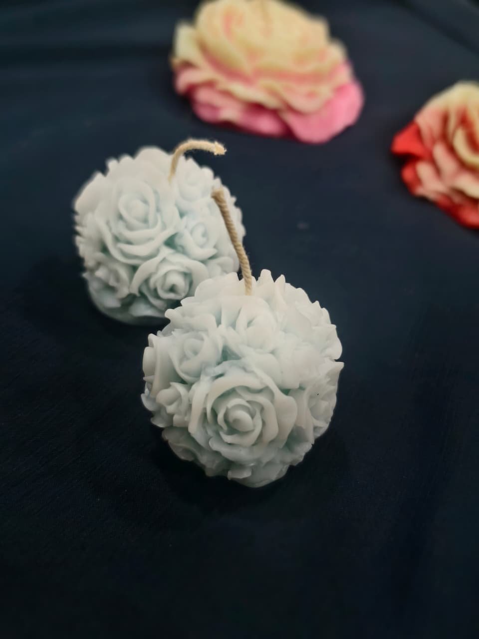 Twisted Rose Candle (Pack of 1) - Image 2