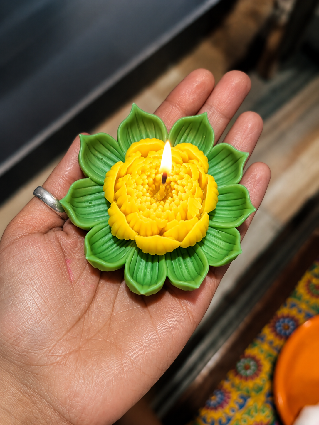 Handmade Lotus Flower Decorative Candle for Home Decor and Gifting